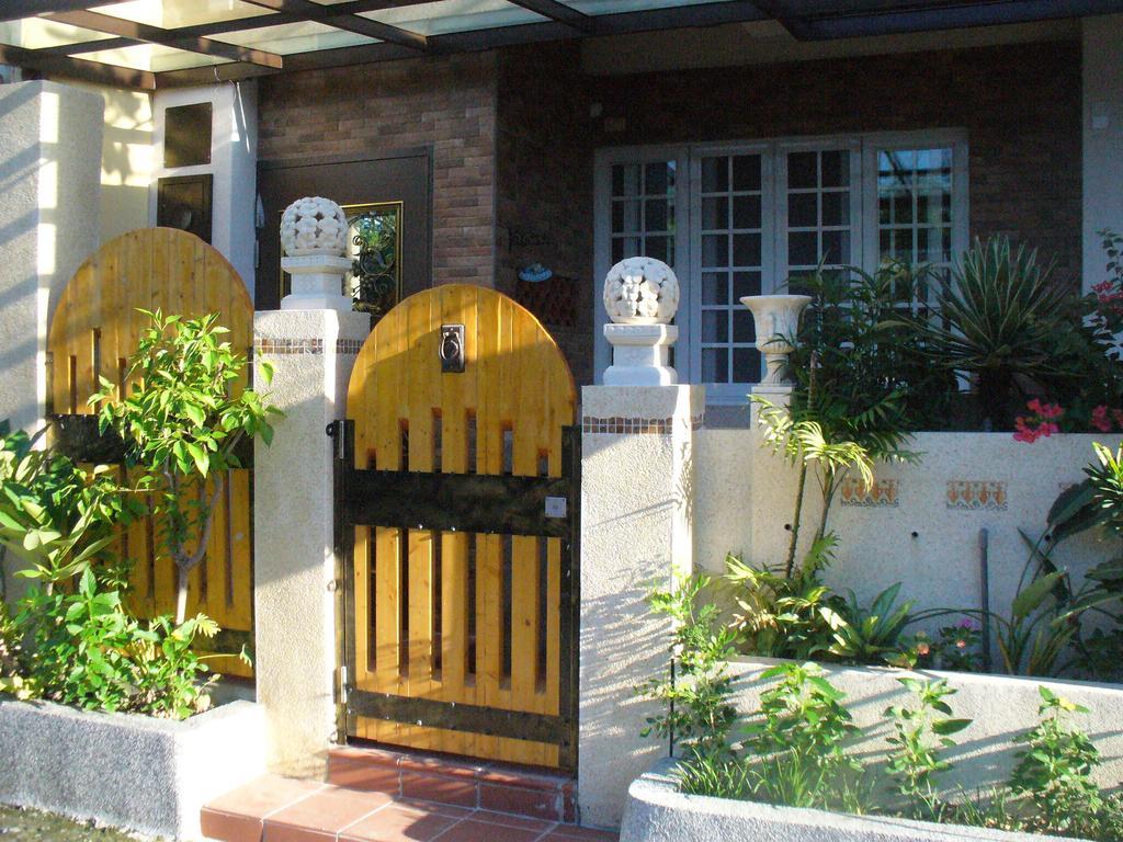 Bed and Breakfast Alongs Garden Heng-ch'un Exterior foto